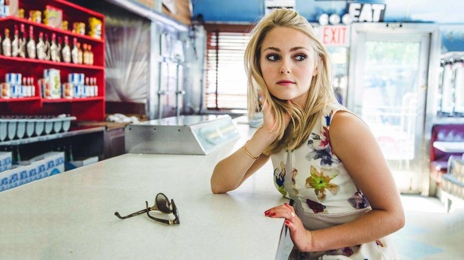 有没有哪些老了反而比年轻时更好看的例子？